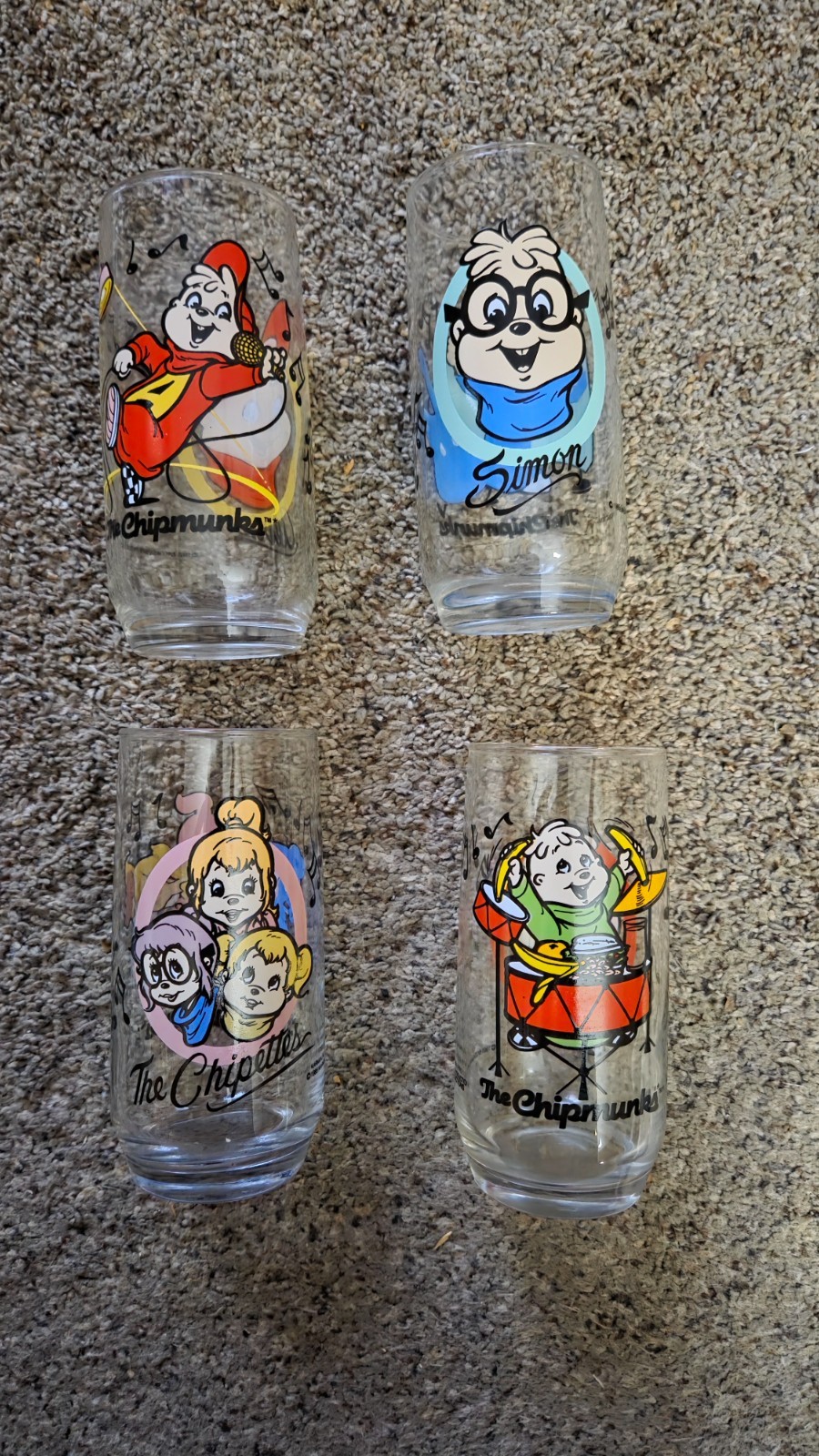 Vintage 1985 Hardee\'s Alvin and The Chipmunks Drinking Glasses Complete Set of 4 Vintage 1985 Hardee\'s Alvin and The Chipmunks Drinking Glasses Complete Set of 4
