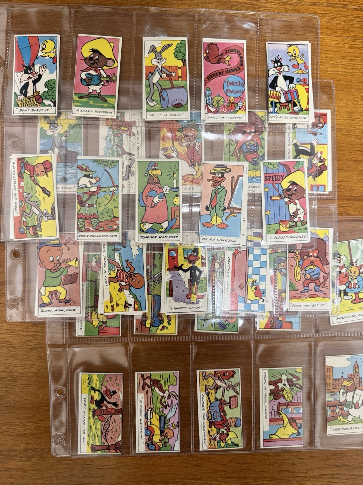Vintage 1964 Primrose Bugs Bunny UK Complete Set #1 to #50 Non-Sport Cards NM-MT Vintage 1964 Primrose Bugs Bunny UK Complete Set #1 to #50 Non-Sport Cards NM-MT