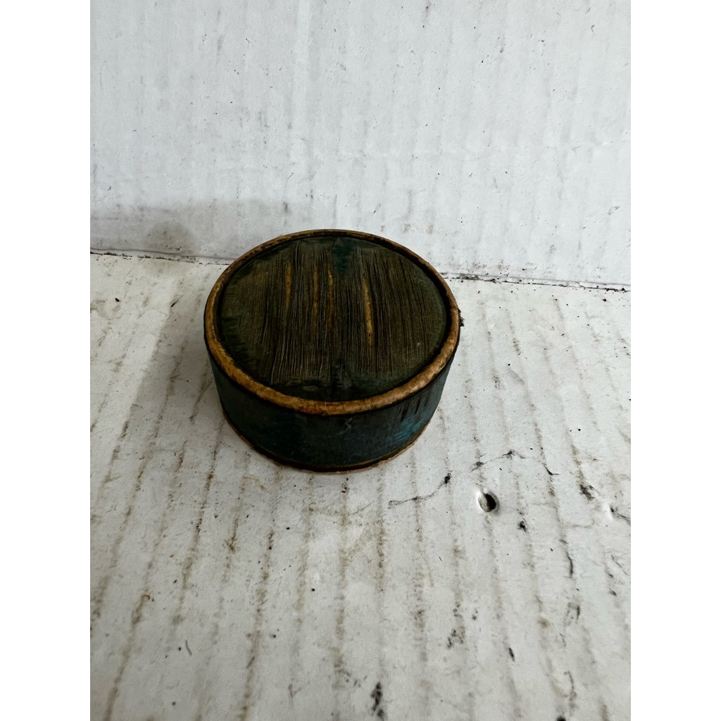 Vintage Naturelle Powder Orange Rouge makeup Round Box