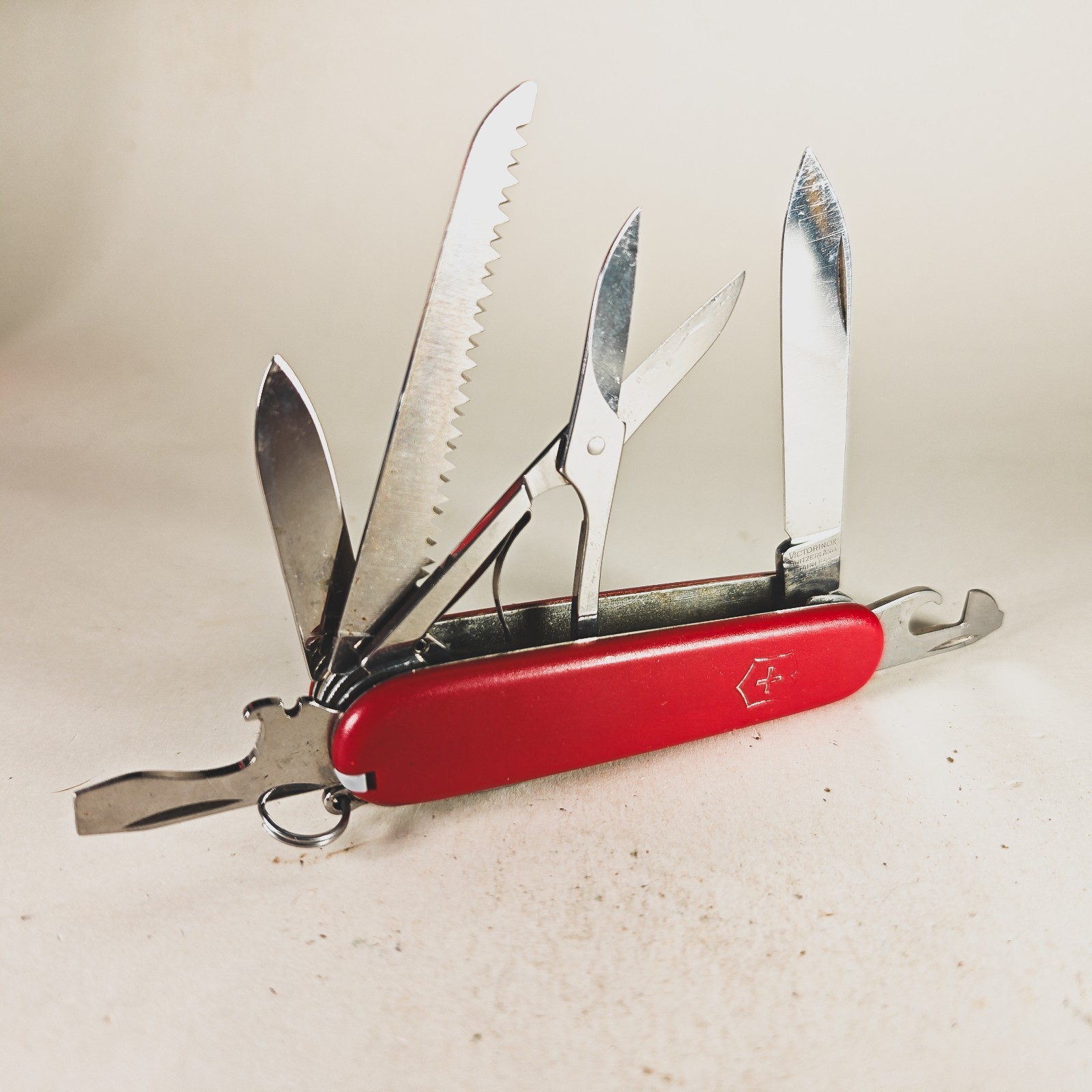 Vintage Victorinox Huntsman Swiss Army Knife 91mm Red Faded Shield Old Shield