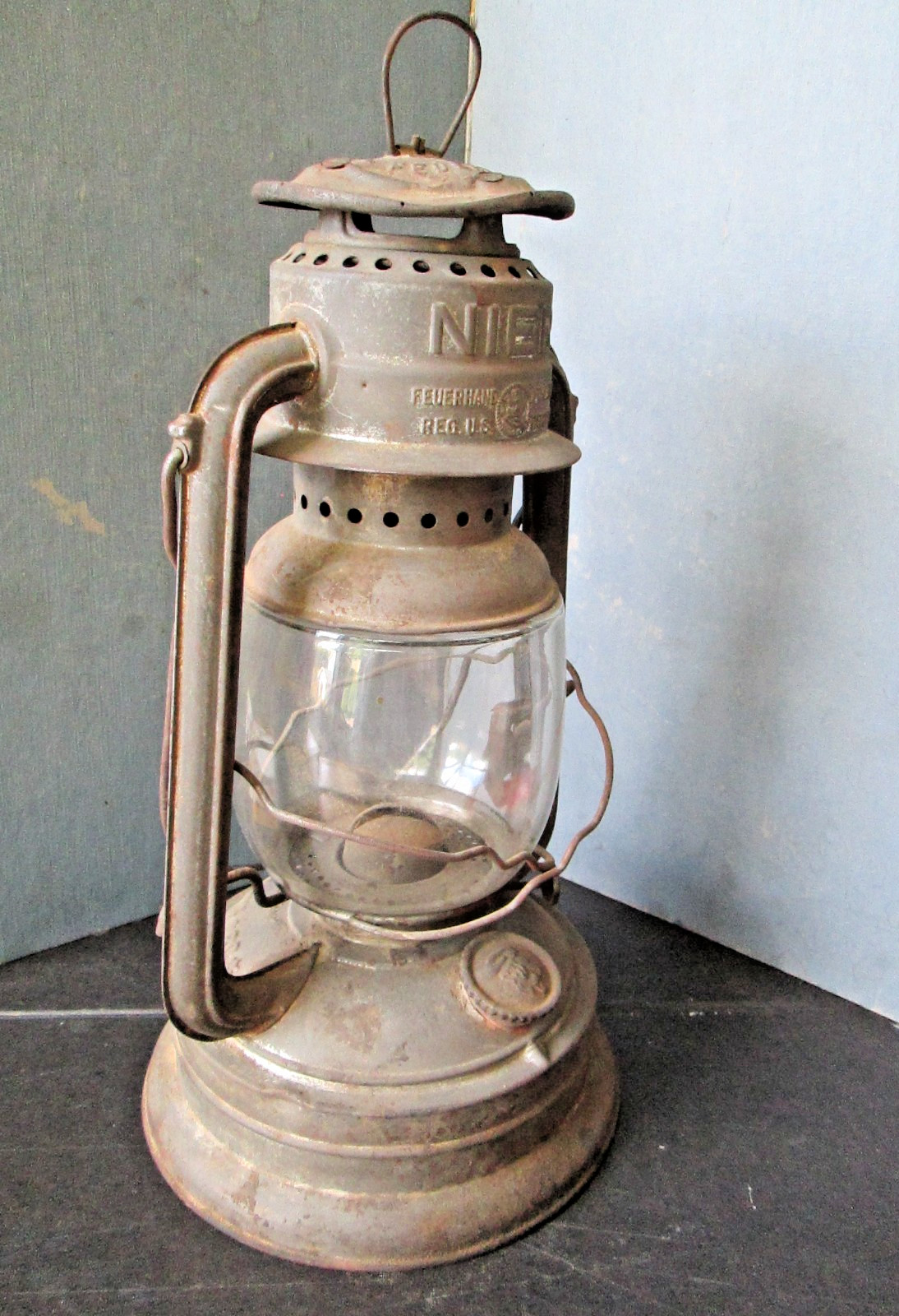 Vintage Nier No. 280 Feuerhand Kerosene Lantern W/Original Globe Made In Germany