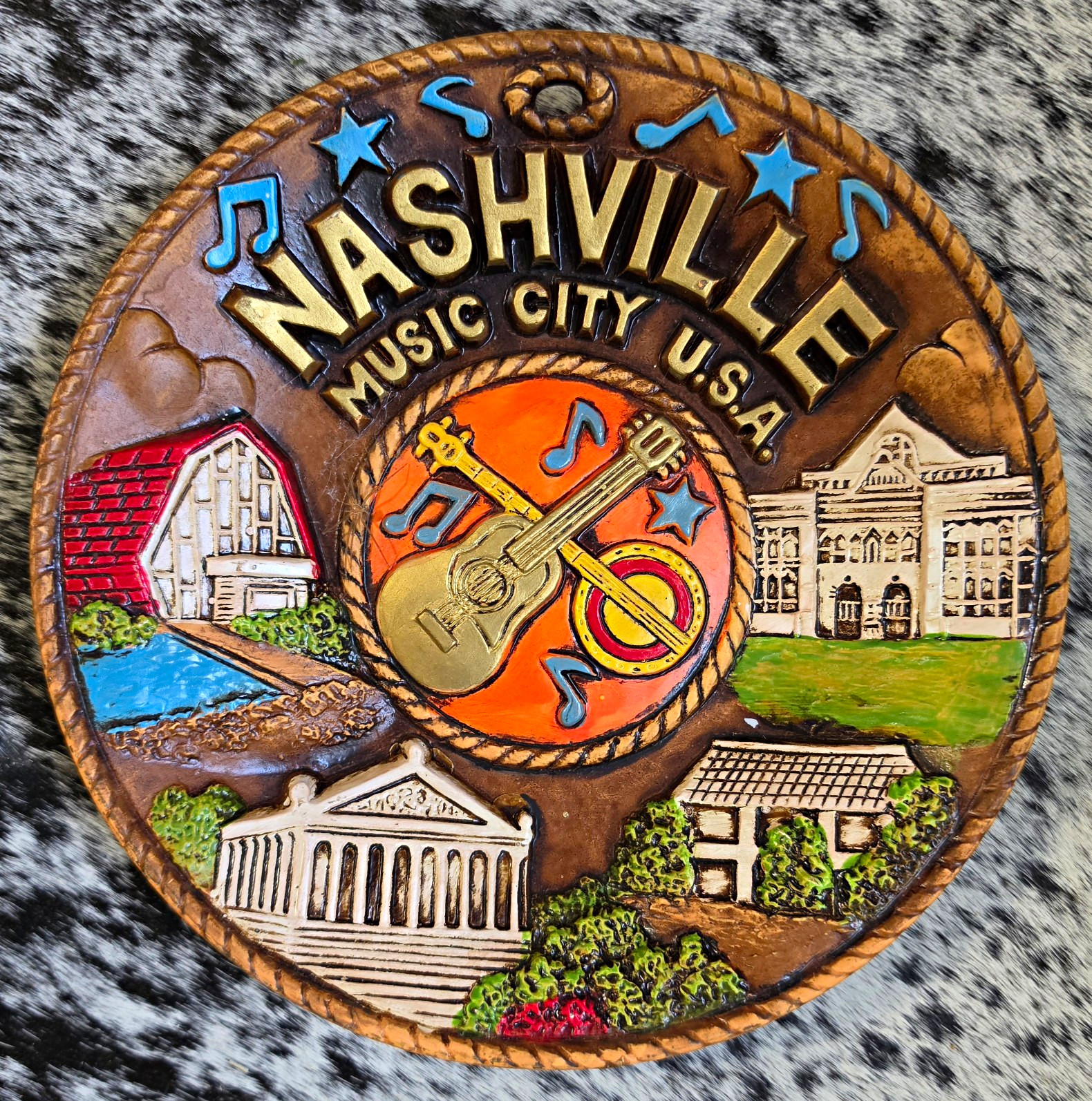 Nashville Music City U.S.A. Tennessee Souvenir Decorative Wall Plate
