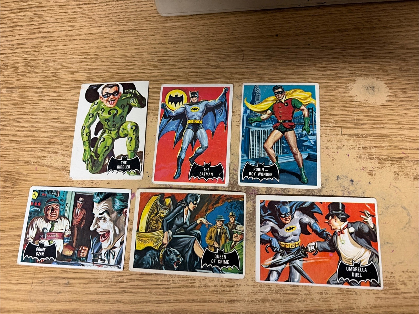 1966 Topps Batman #1 - The Batman - Black Bat - Rookie Plus Robin, Riddler Lot 1966 Topps Batman #1 - The Batman - Black Bat - Rookie Plus Robin, Riddler Lot
