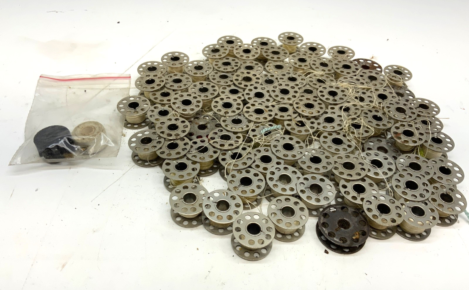 VINTAGE SEWING MACHINE BOBBIN SPOOL LOT 