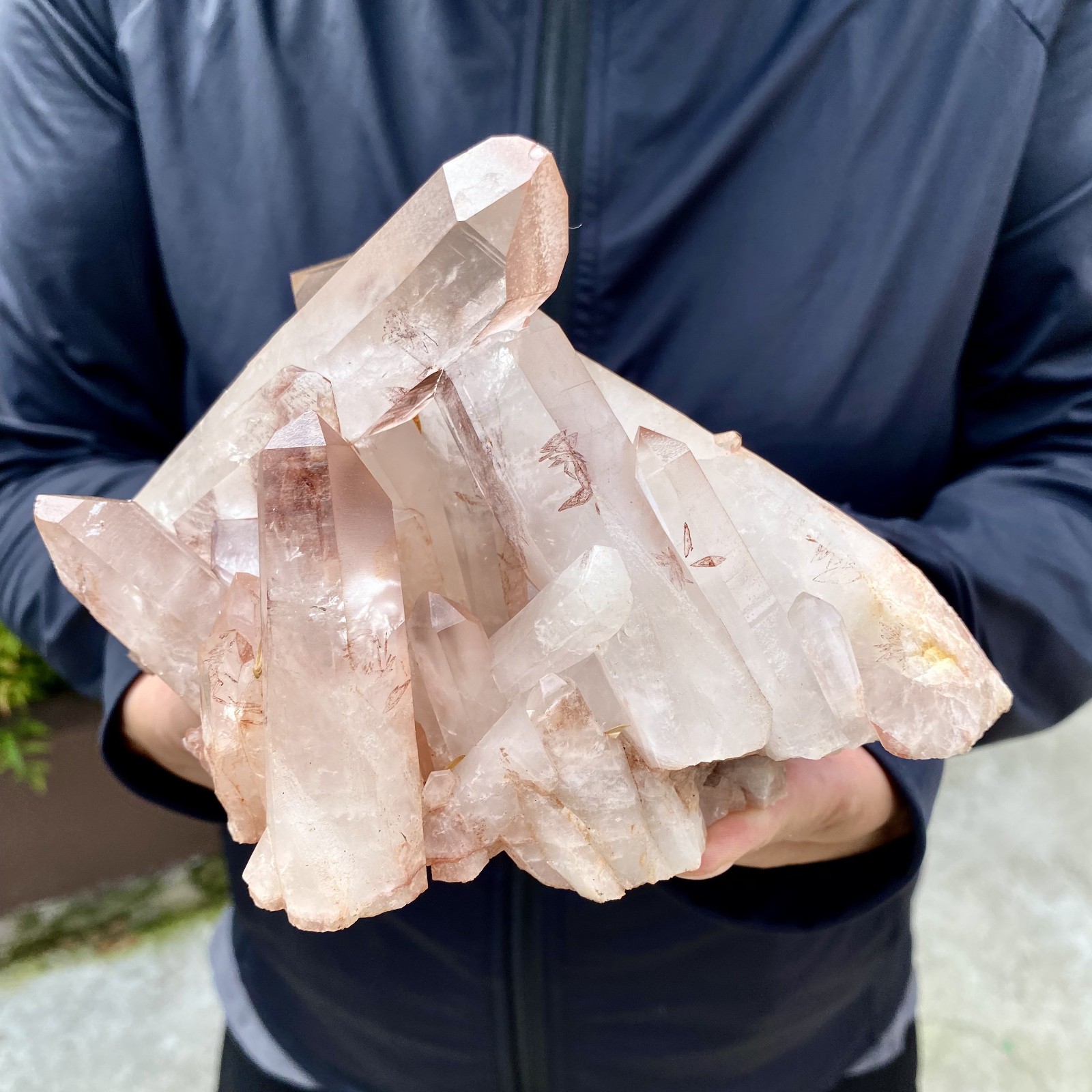 2.06LB A+++Large natural pink crystal Himalayan quartz cluster/mineral- 2.06LB A+++Large natural pink crystal Himalayan quartz cluster/mineral-
