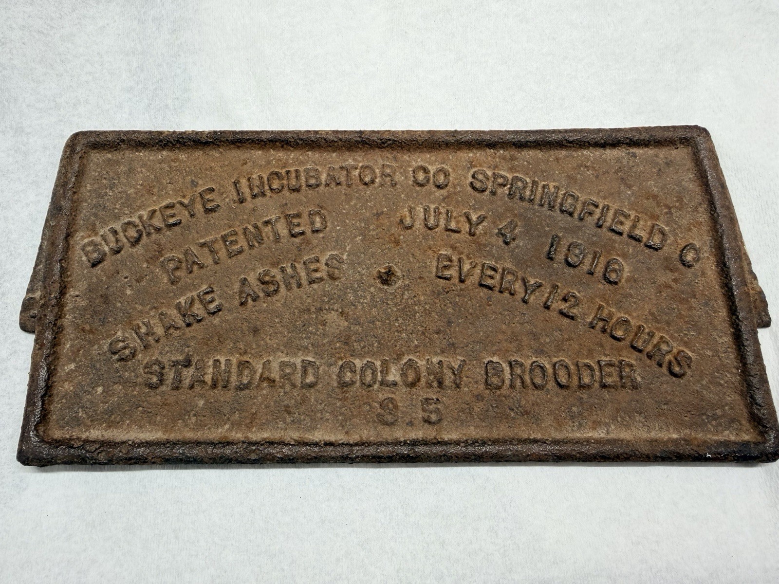 Vintage Collectible Buckeye Incubator Cast Iron Sign