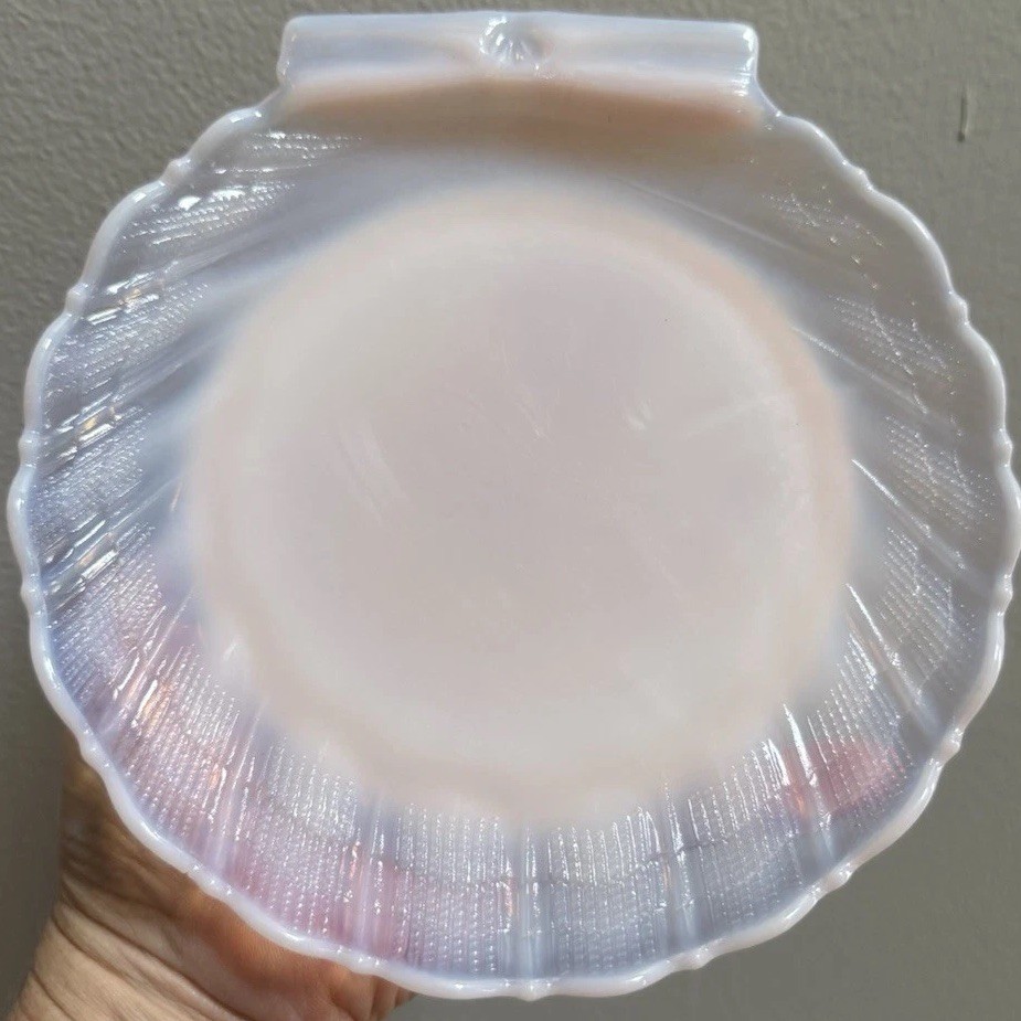 5 Vintage 1930's Cambridge Crown Tuscan Lt Pink Seashell 7” Opalescent Plates