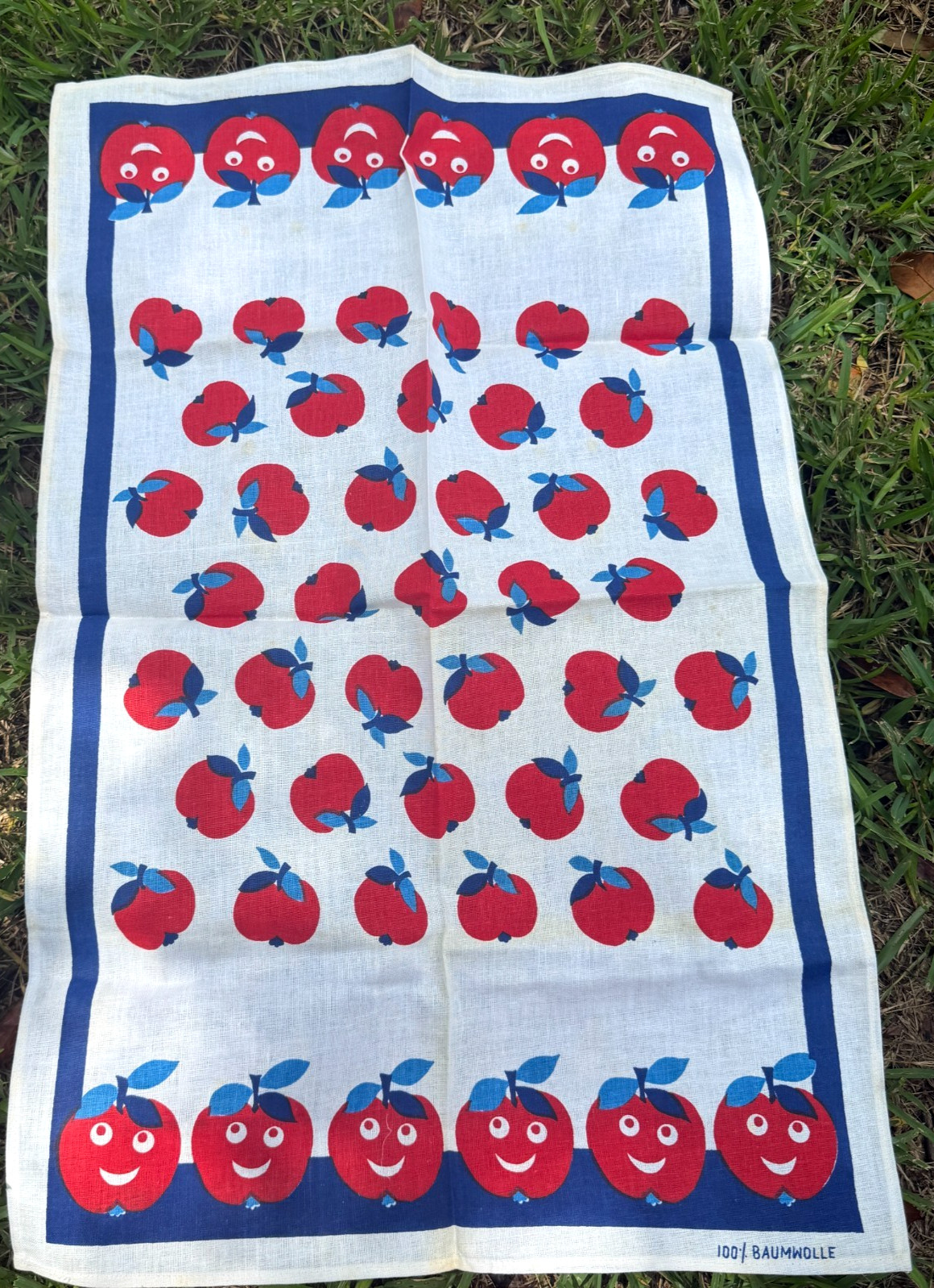 Vintage 70s Tea Towel Anthropomorphic Apples Mid Century Smiling Happy Cotton
