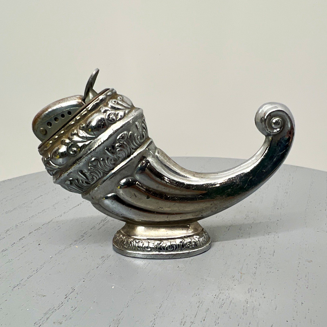 Vintage Evans Style Cornucopia Table Lighter Made In Occupied Japan Phoenix MCM