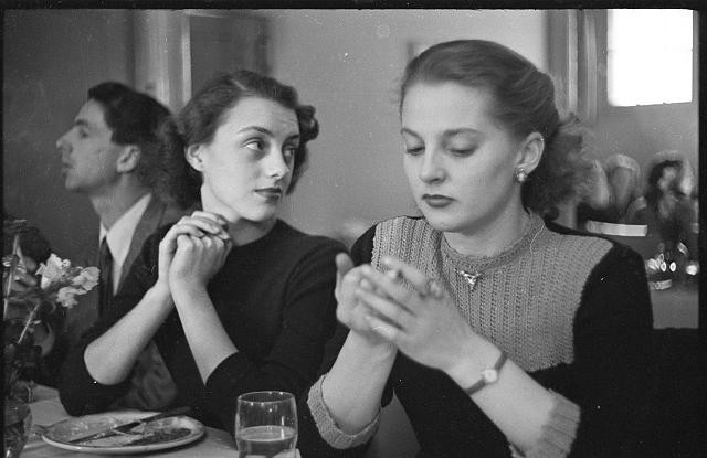 Photo:Sadler\'s Wells Ballet Dancers 1940s Portrait at Restaurant