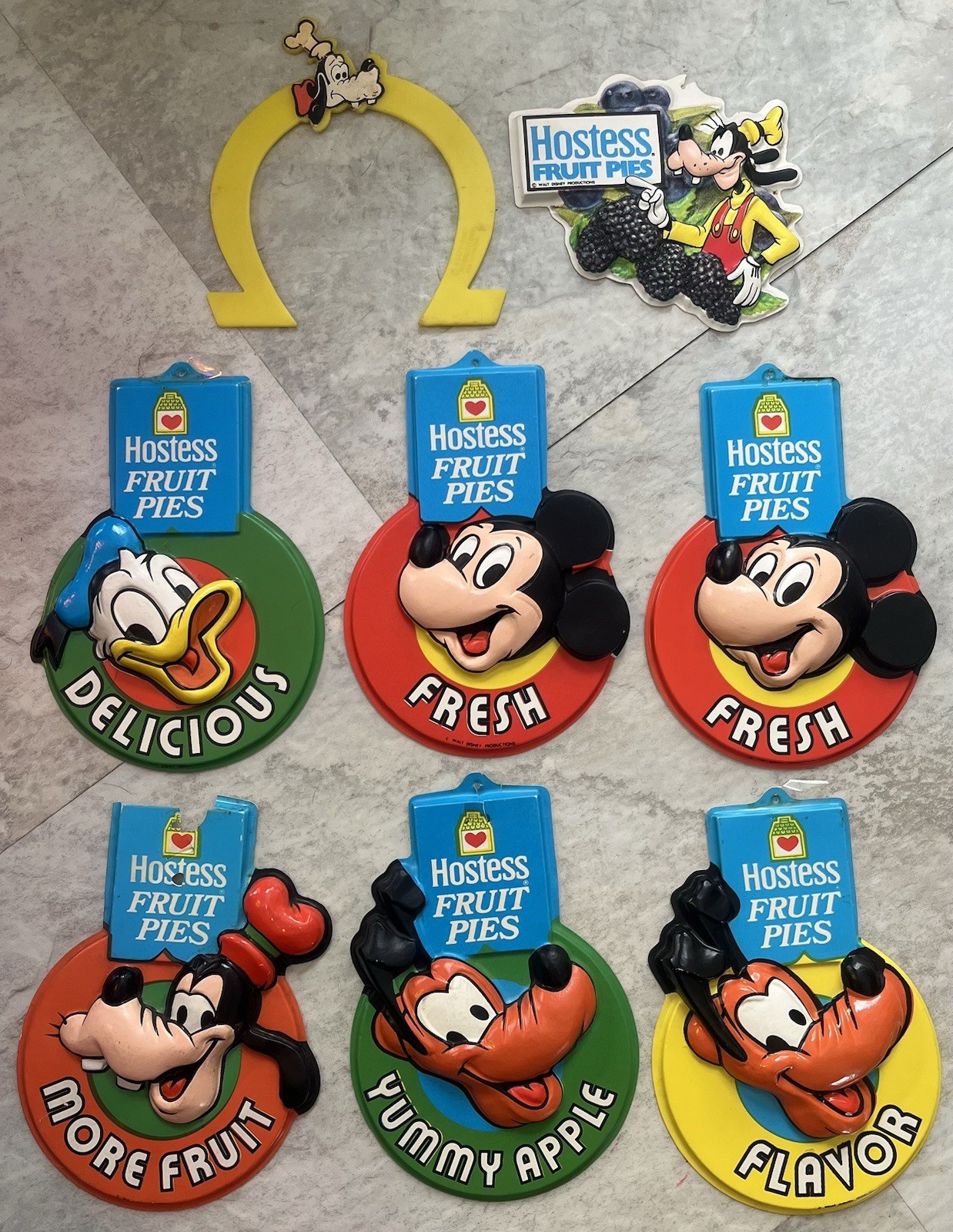 Vintage Hostess Fruit Pies Walt Disney Mickey Donald Goofy Pluto Advertising Lot