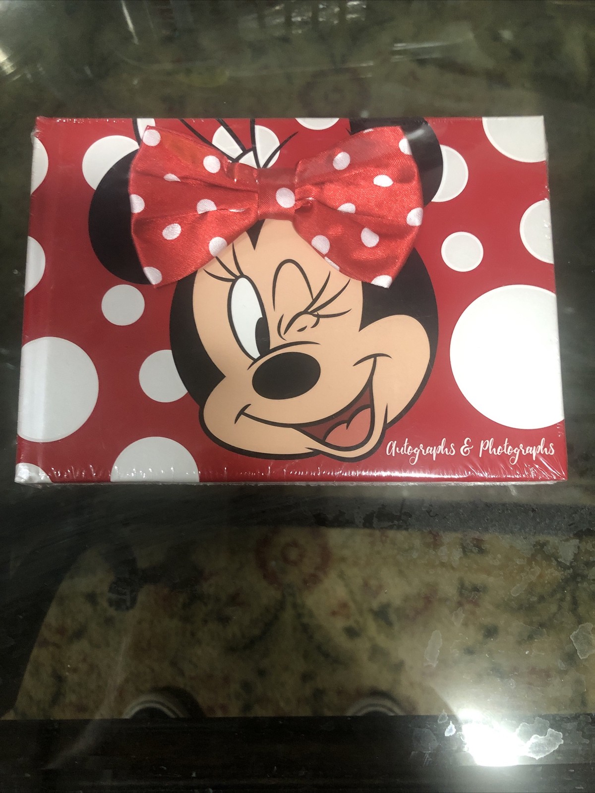 Disney Parks Minnie Mouse Autograph and Photograph Book Sealed