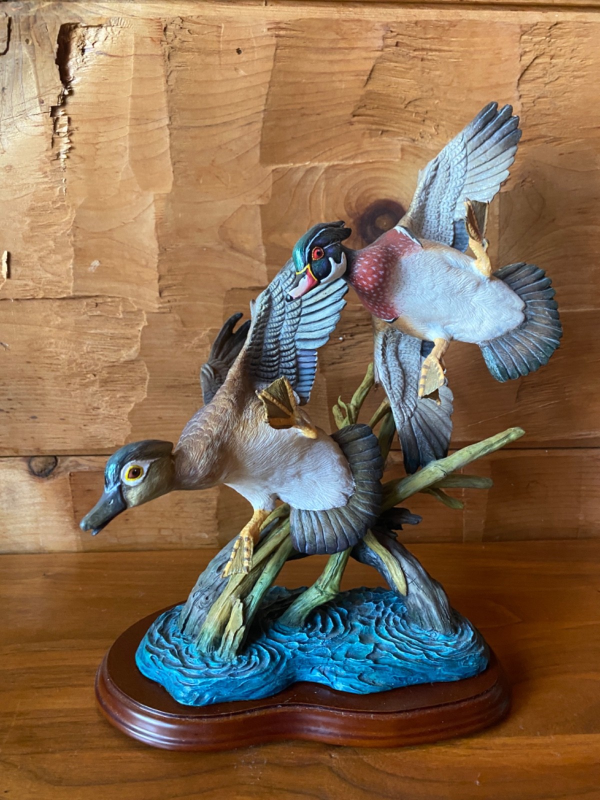 The Danbury Mint Ronnie Wells “Cautious Descent” duck figurine The Danbury Mint Ronnie Wells “Cautious Descent” duck figurine