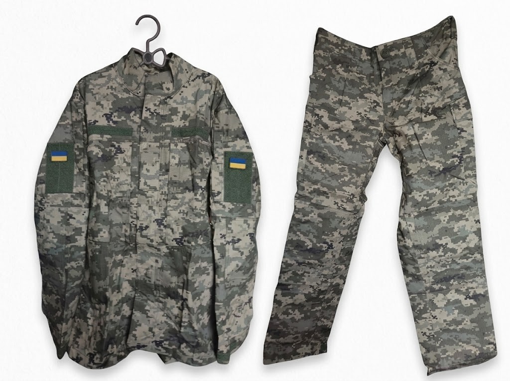 Ukrainian Army MM14 Pixel Camo Uniform Set ZSU Jacket Pants Size 52/5 Large NWT