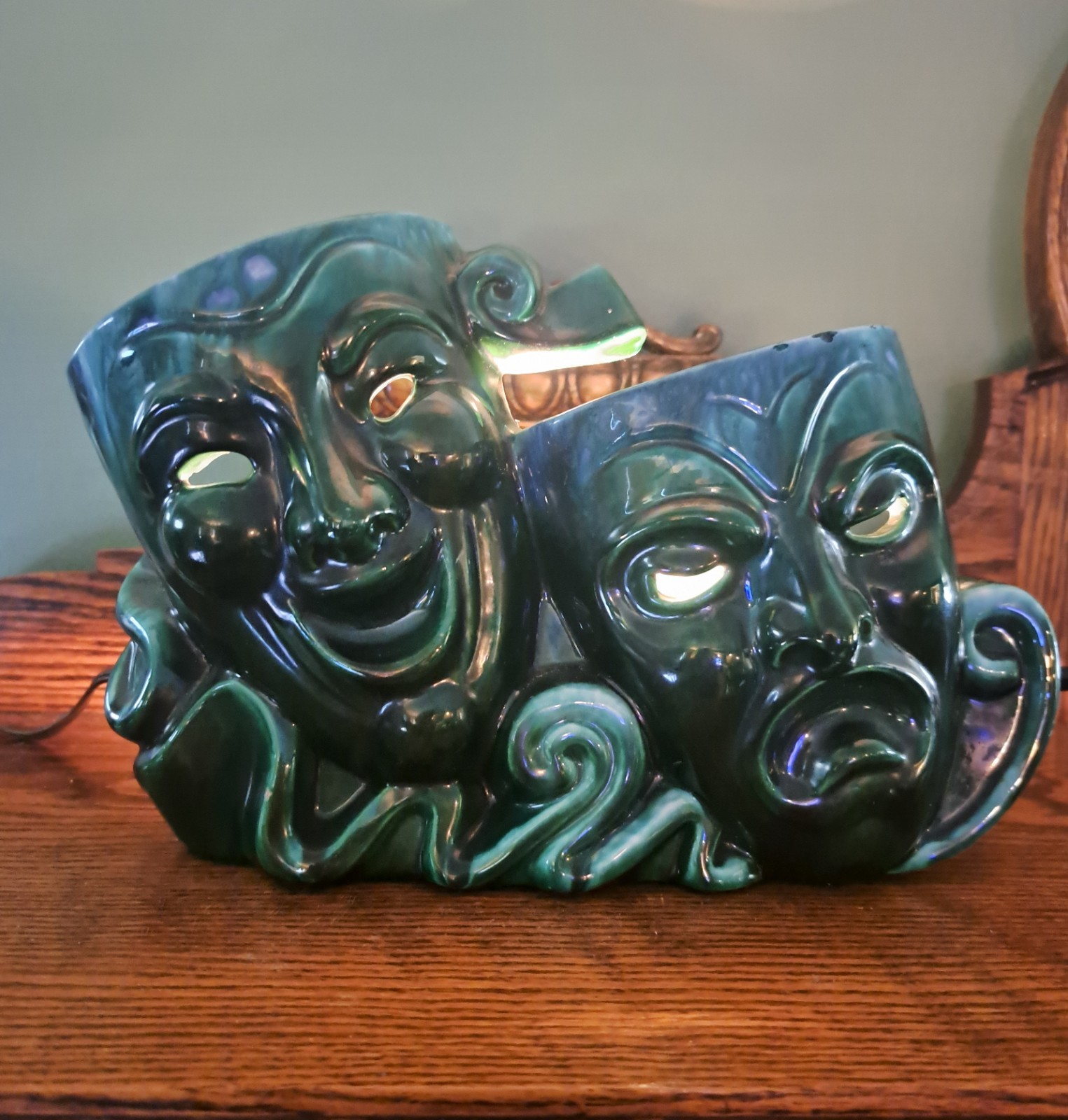RARE Vintage Royal Haeger Comedy Tragedy Mask TV Lamp Mid Century Modern MCM