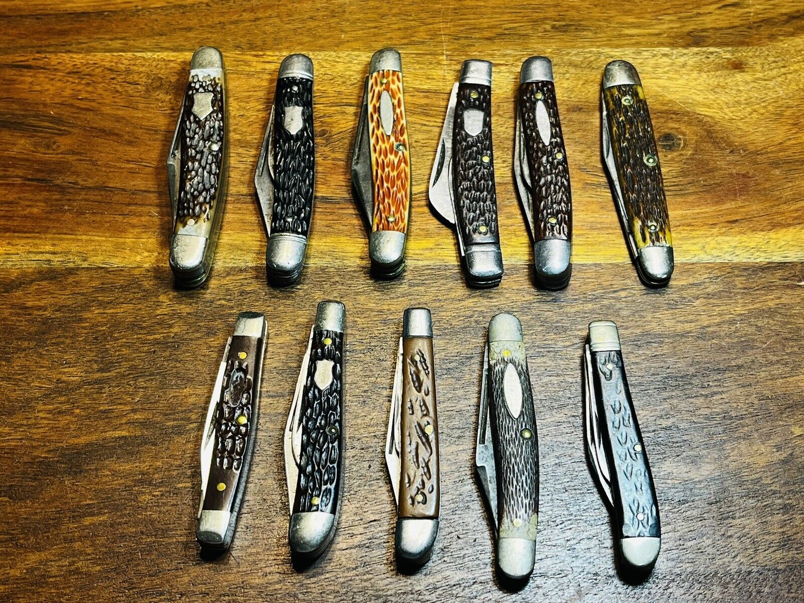 Vintage TSA Confiscated Pocket Knives Case Schrade Sabre Japan ? (Lot of 11)