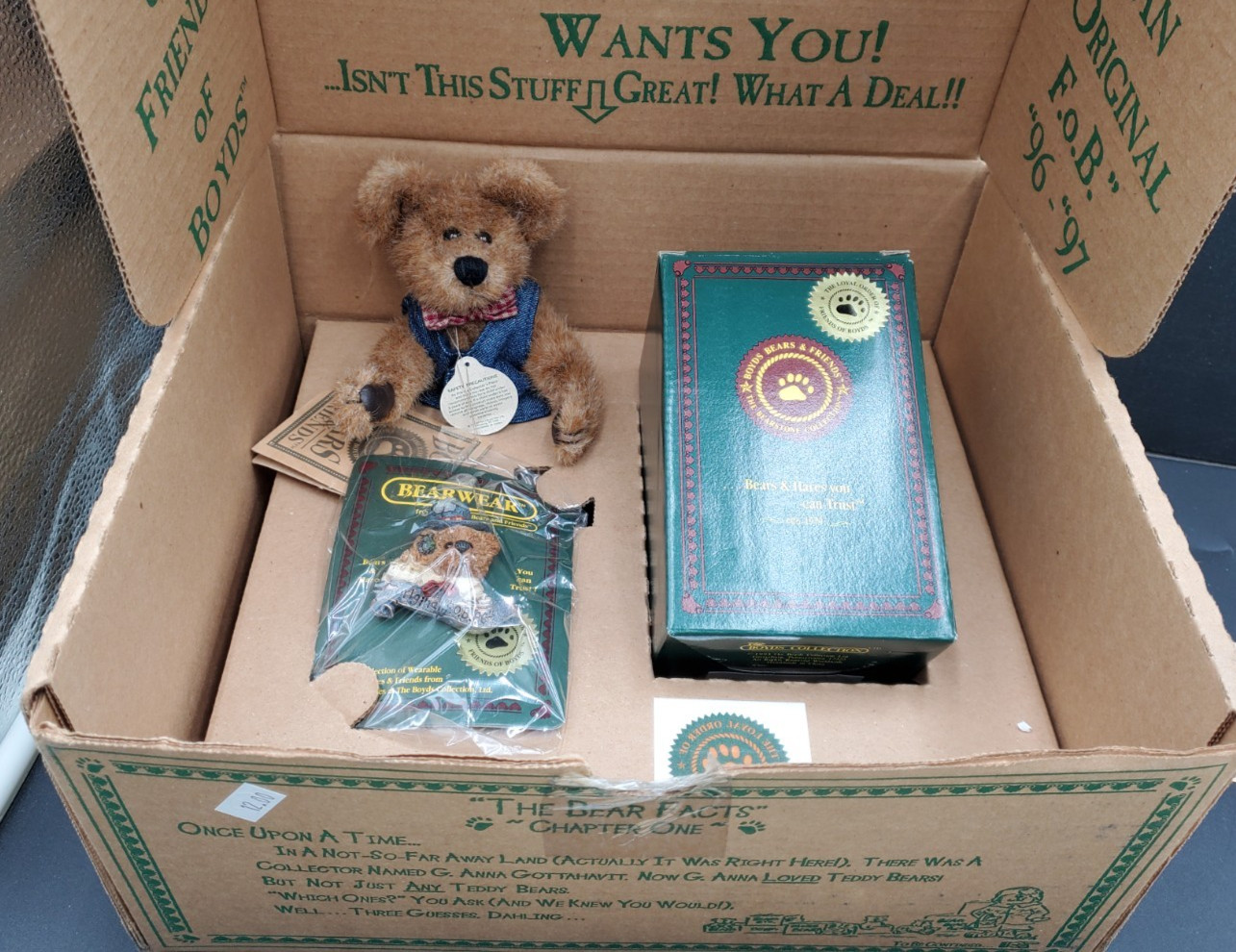 🤑🔥NIB Boyds Bears Box Collector Set w/ Plush, Figurine, Pin 1993-Uncle Elliot 🤑🔥NIB Boyds Bears Box Collector Set w/ Plush, Figurine, Pin 1993-Uncle Elliot