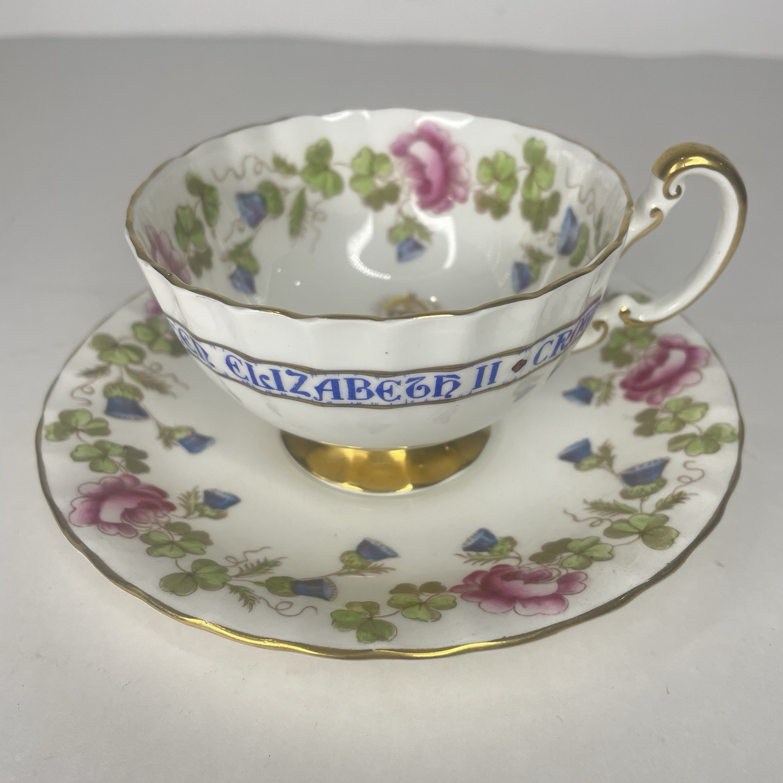 Aynsley 1953 Queen Elizabeth II Coronation Cameo Portrait Teacup and Saucer Aynsley 1953 Queen Elizabeth II Coronation Cameo Portrait Teacup and Saucer