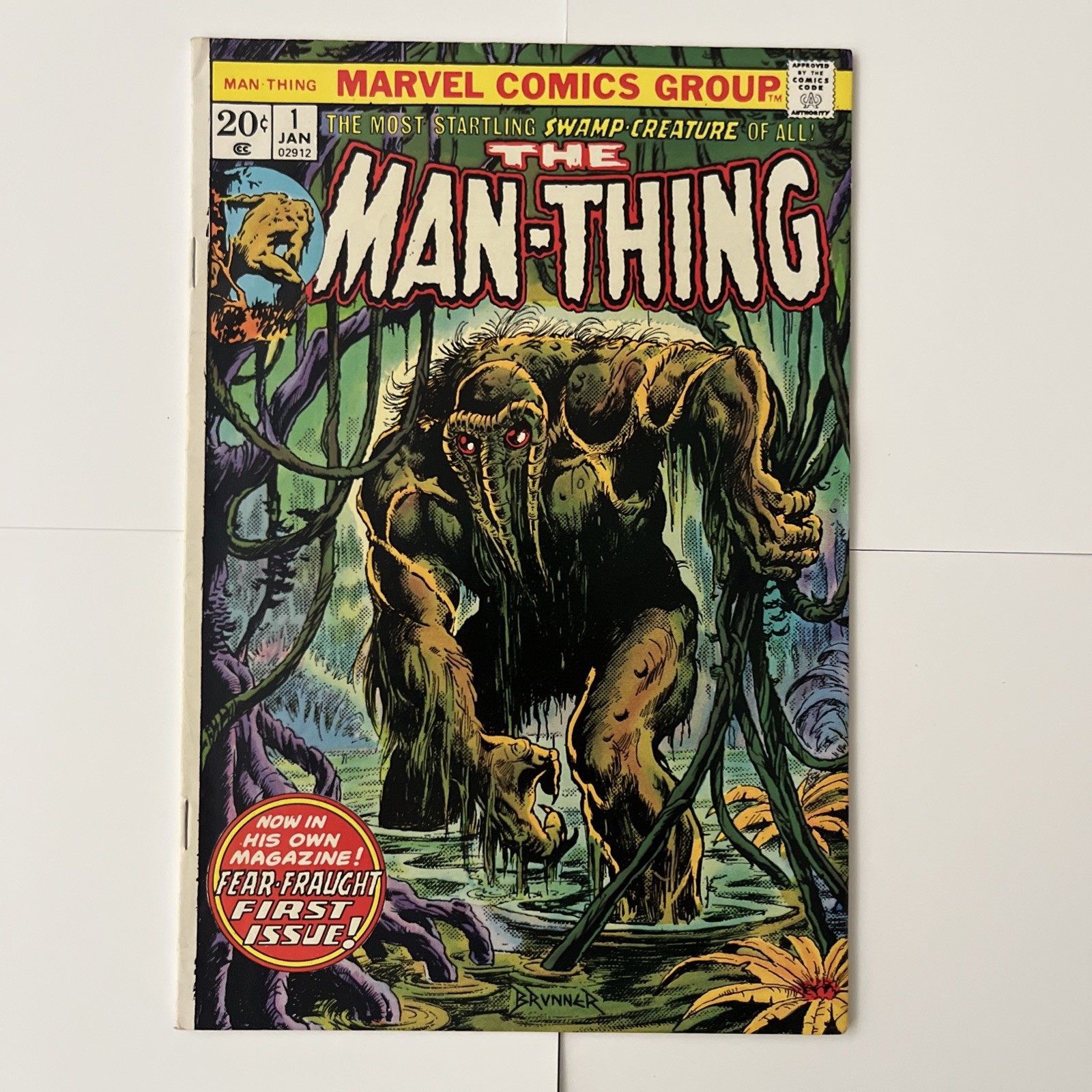 Man-Thing #1. VF+. WOW. Key 2nd App Howard the Duck   C Pix, notes. Combo ship.