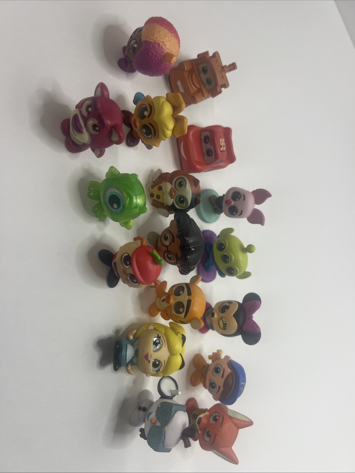 Disney Doorables 17 Piece Lot