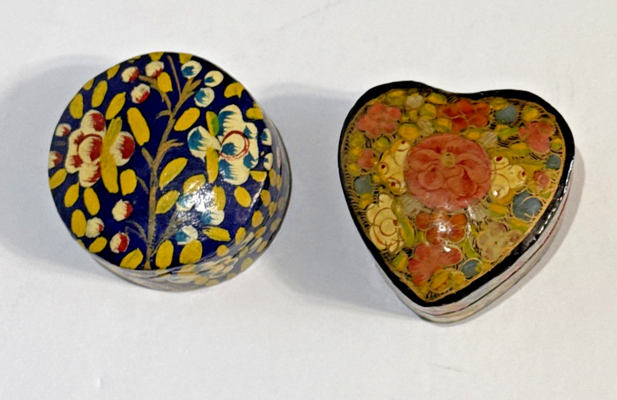 please? Vintage Hand Painted Papier Mache Trinket Boxes India Floral Mini Set of