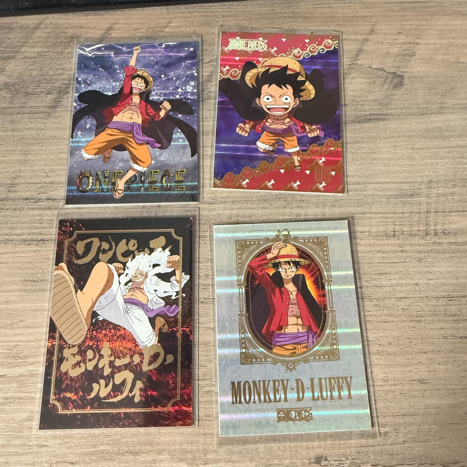 4x Wave Holo Parallel - Monkey D Luffy - Panini One Piece Treasure Box