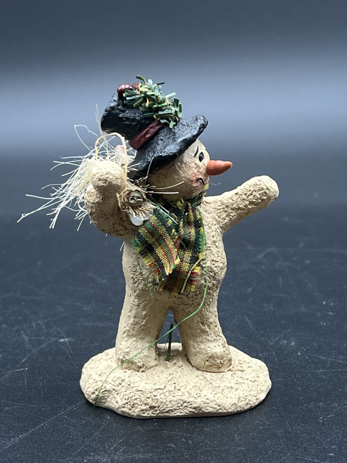 Vtg 2009 Michelle Rutta Handcrafted Resin Primitive Snowman Figurine Scarf Tree