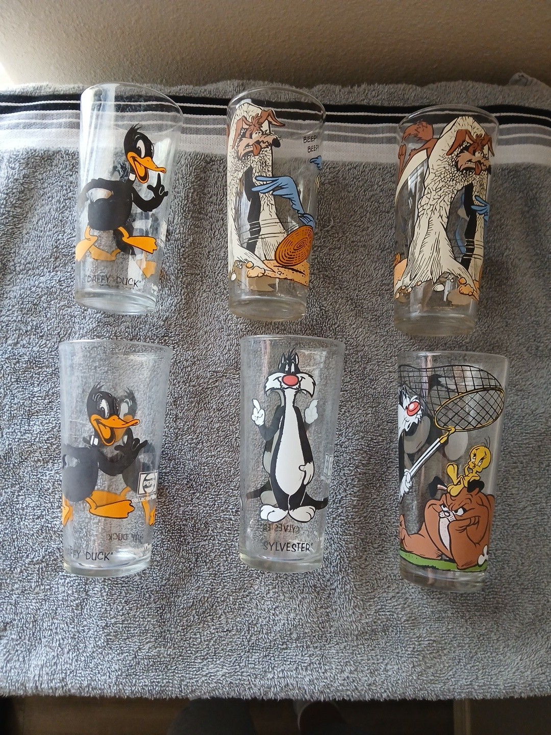 1973 looney toons pepsi glasses
