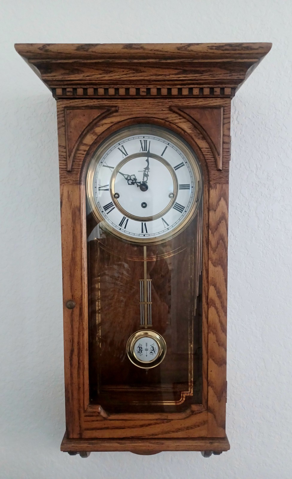 FALL SALE Howard Miller Triple Chime LARGE Wall Clock -  612-575-GOOD COND