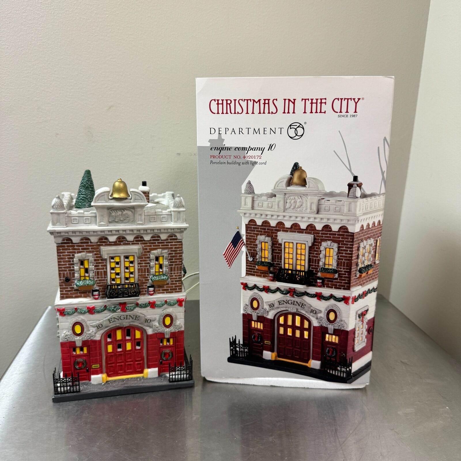 Department 56 ENGINE COMPANY 10 Christmas in the City #4020172 w/ Box Fire House