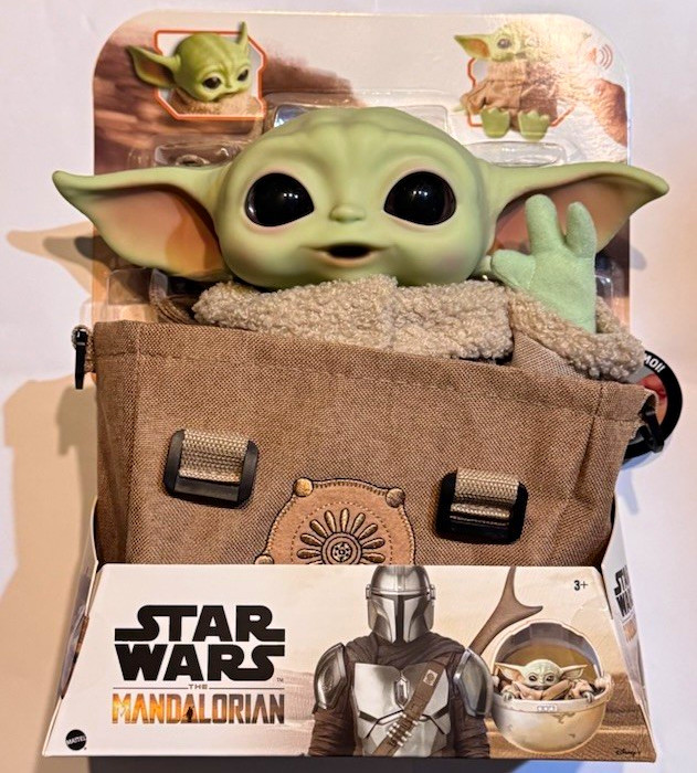 * NEW * Mattel Star Wars The Mandalorian The Child (Grogu) Figure w/ Carry Bag