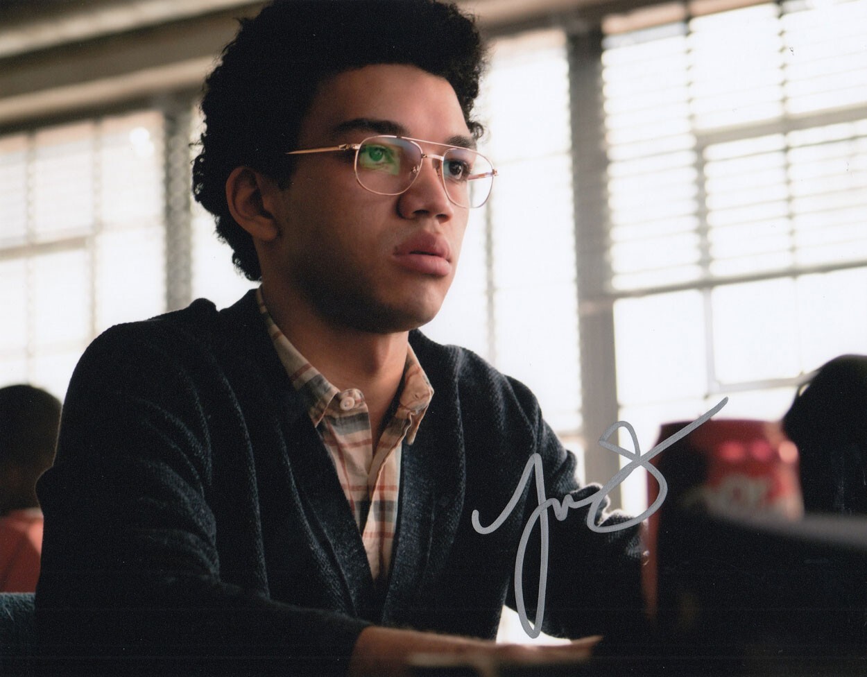 Dungeons & Dragons Justice Smith HAND Signed 10x8 COOL PHOTO + COA [18816]