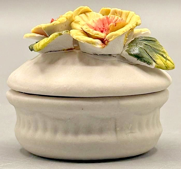 Victorian Trading Co Bisque Porcelain Trinket Box Hand Painted Yellow Rose Flora