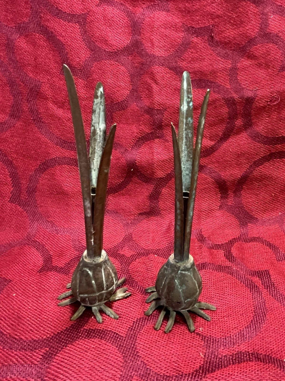 Vintage Pair Carnevale 1985 Copper Brass Onion Bulb Garlic Bud Vase MCM 6” -9986 Vintage Pair Carnevale 1985 Copper Brass Onion Bulb Garlic Bud Vase MCM 6” -9986