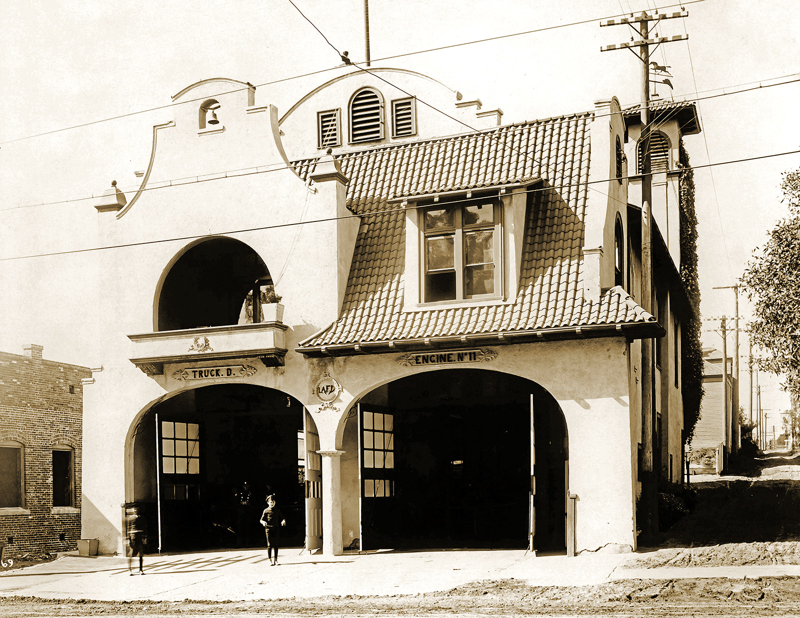 1910 Fire Station Eleven, Los Angeles, CA Old Photo 8.5\ 1910 Fire Station Eleven, Los Angeles, CA Old Photo 8.5\