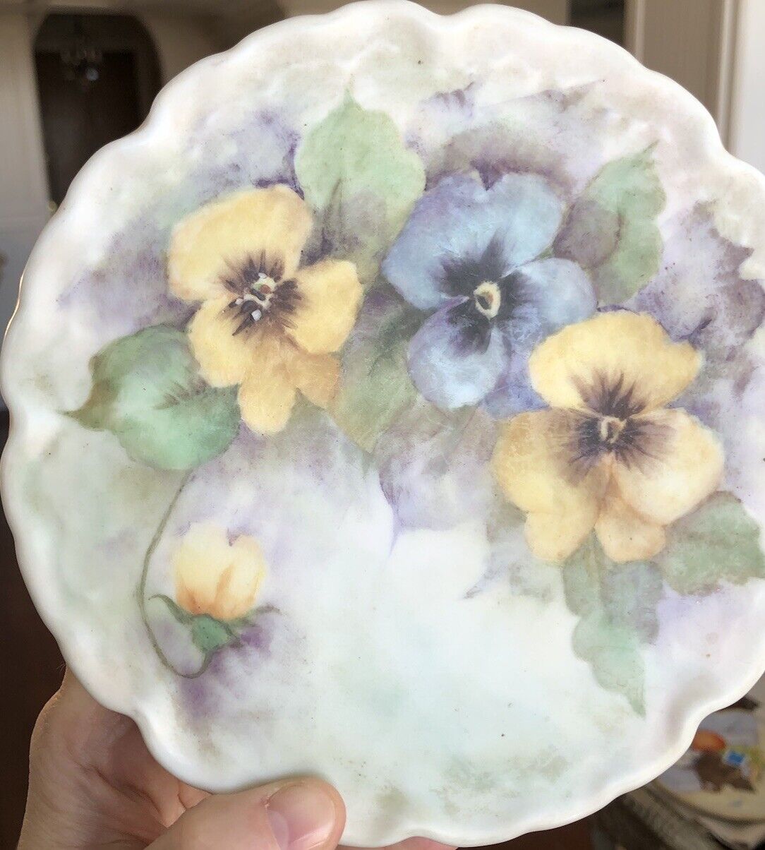 Vtg Handpainted Signed & Dated Trivet. Pansies and Gold Trim