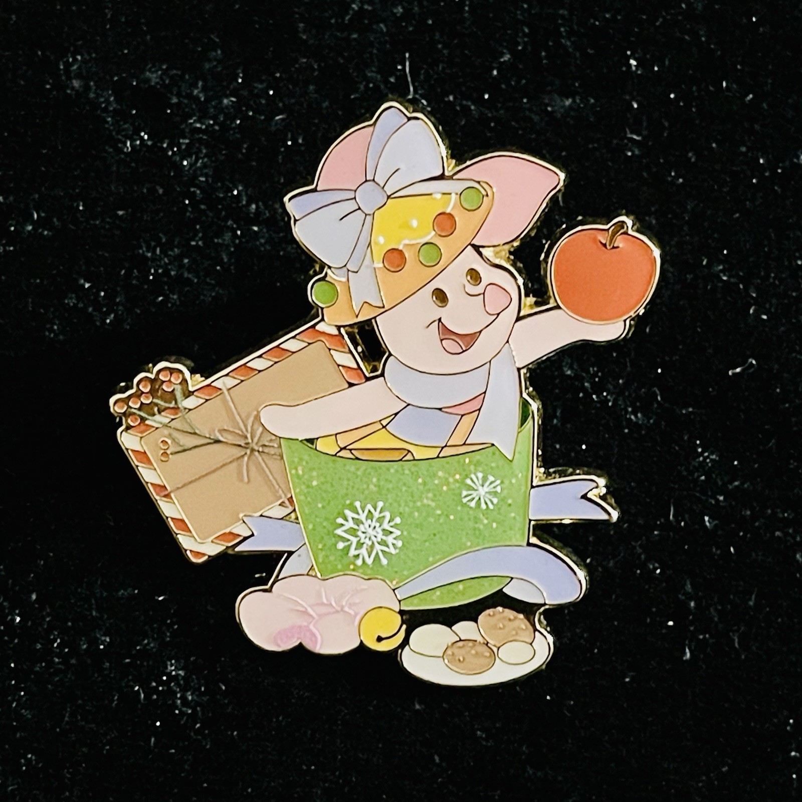 SDR Piglet Winter Pooh Christmas Holiday Card Mystery Shanghai Disney Pin 2025