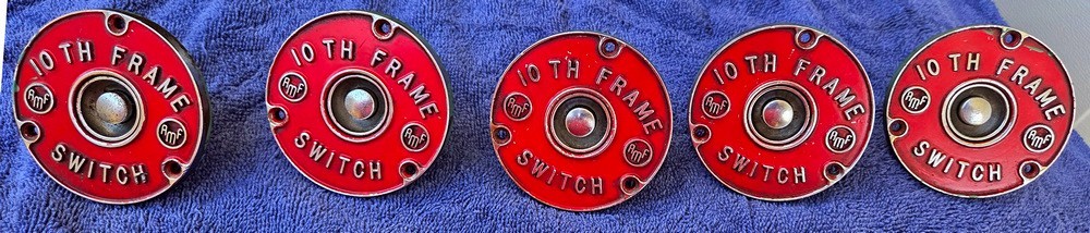 Collection (5) Vintage AMF 10th Frame Buttons