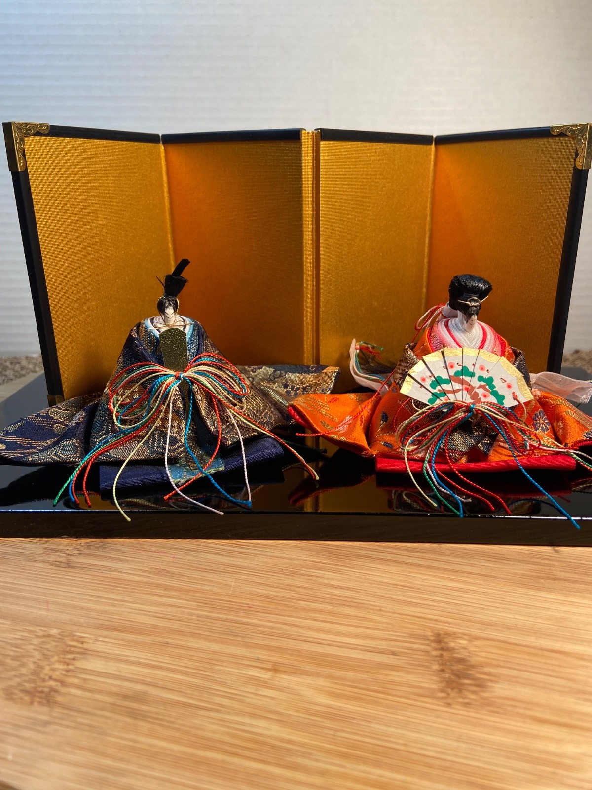 Vintage Japanese Hina Ningyo Emperor & Empress Dolls with Gold Screen 10.5” Base