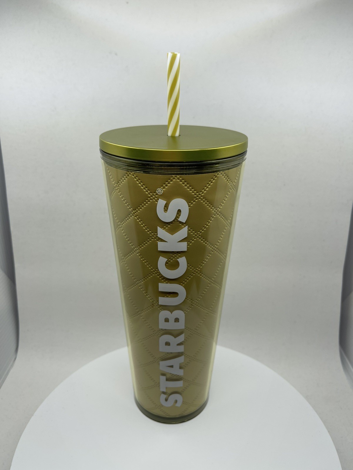 STARBUCKS 2024 Holiday Gold Metallic Quilt 24oz Venti Cold Cup