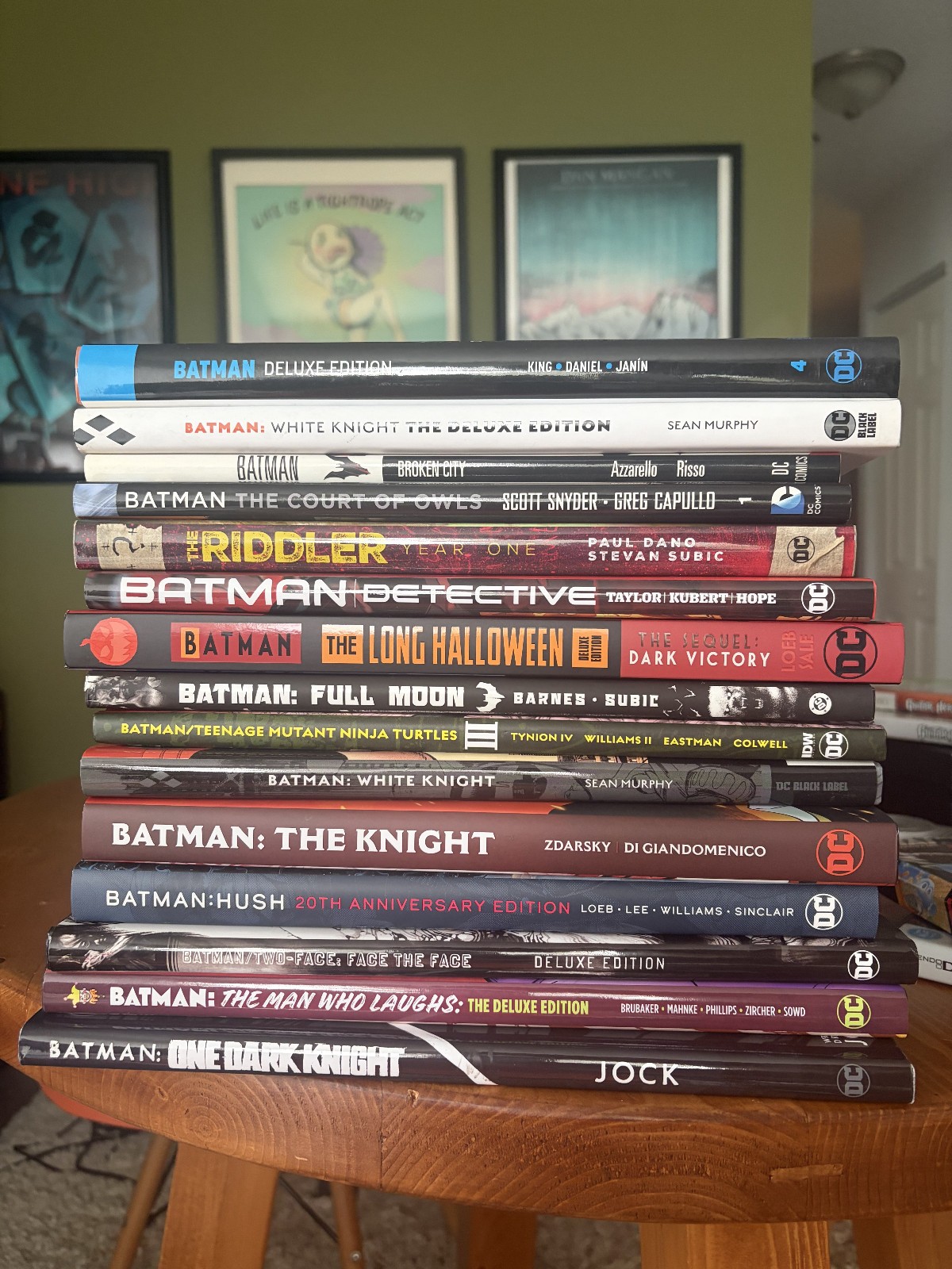 15 LIKE NEW Batman Hardcover Graphic Novels | Deluxe Editions,Black Label + more 15 LIKE NEW Batman Hardcover Graphic Novels | Deluxe Editions,Black Label + more