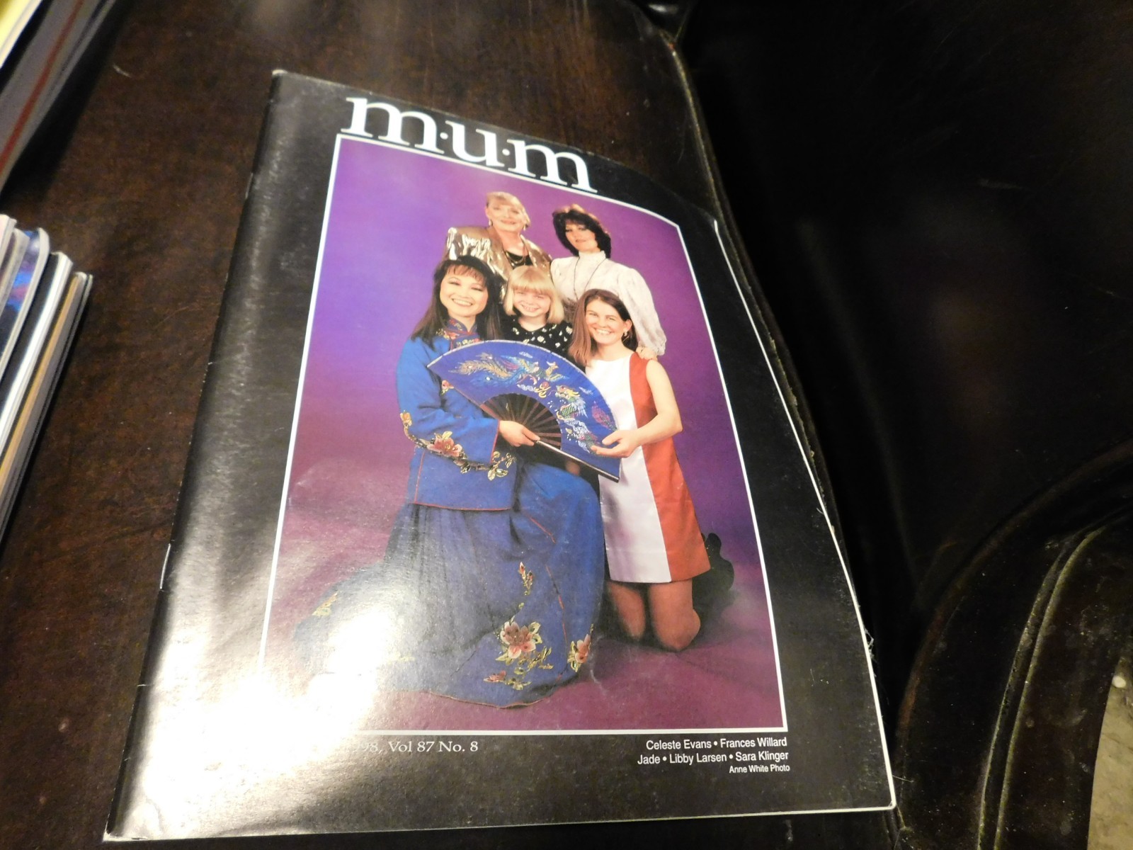 MUM Magic Magazine For Magicians 1998 January