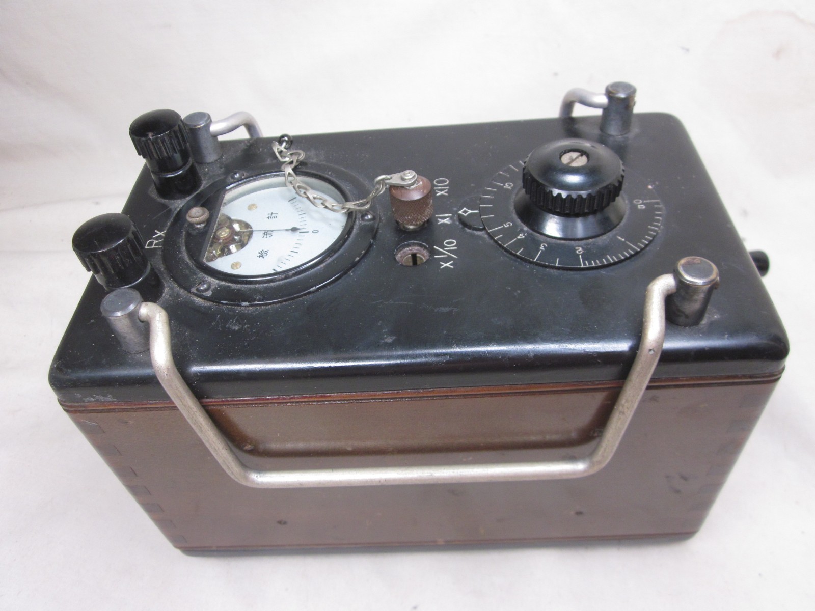 rare vintage Asian Military Rx crank box circuit tester radio receiver L-4c ?