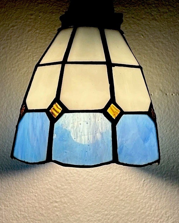 VTG Blue White Stained Glass Tiffany Style Lamp Shade 5\