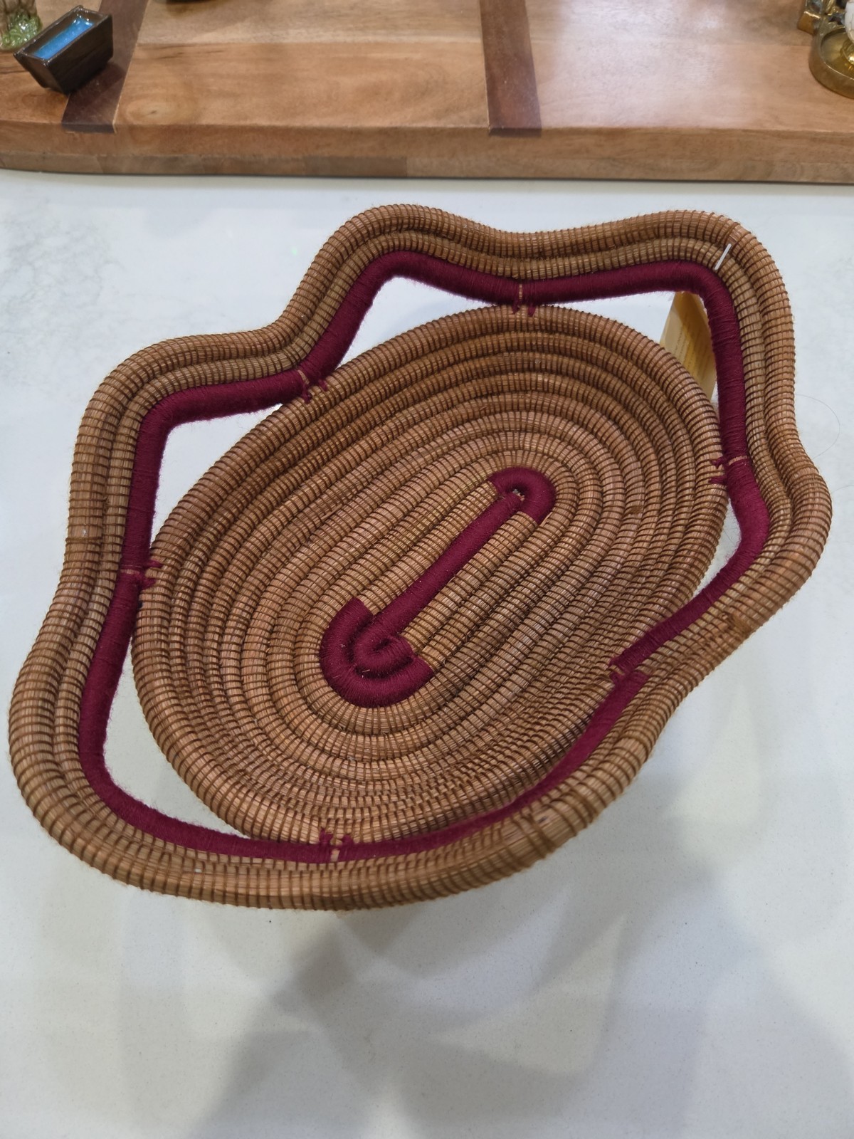 Handmade Coldwater Creek Two Tone Pine Needle Basket Hand Woven Nicaragua 