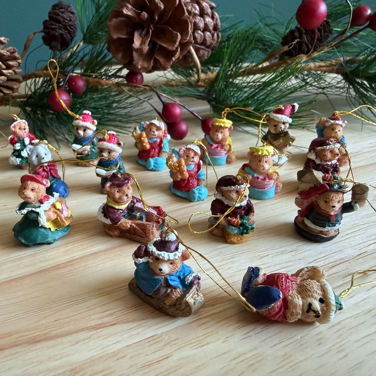 17 Vtg Cherished Teddies By Enesco Miniature Ornaments Christmas 1990's Bundle 17 Vtg Cherished Teddies By Enesco Miniature Ornaments Christmas 1990's Bundle