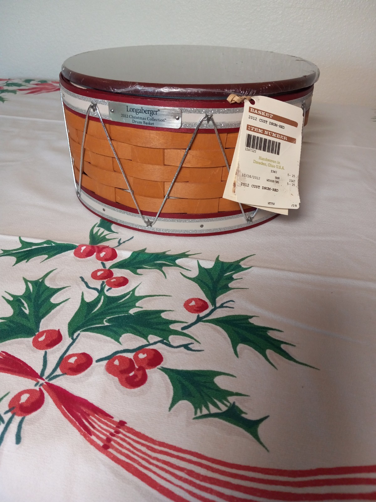 Longaberger 2012 Mint with Tag 10 Inch Christmas Drum Set