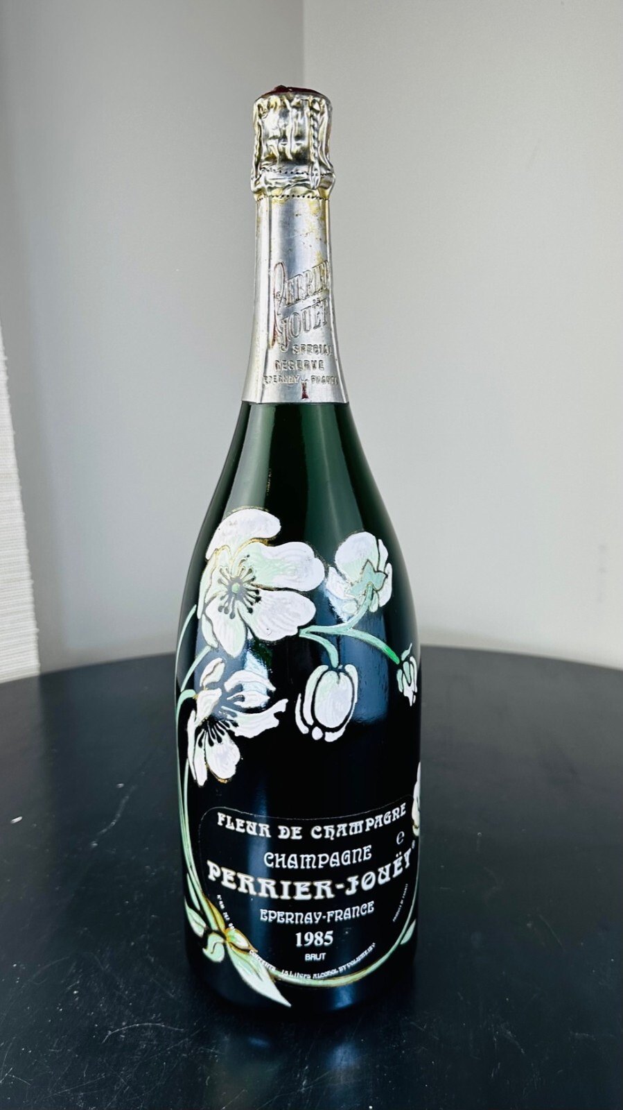 VTG Collectible PERRIER JOUET 1985 MAGNUM EMPTY ORIGINAL SEALED CHAMPAGNE BOTTLE