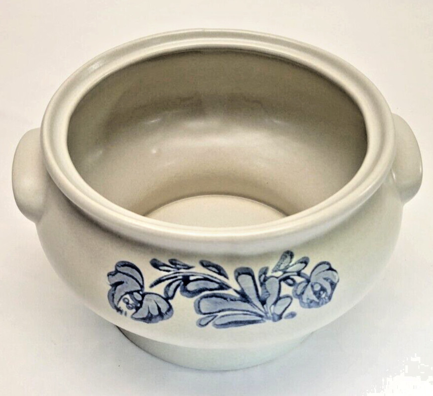 Vintage Pfaltzgraff Yorktowne Soup Tureen
