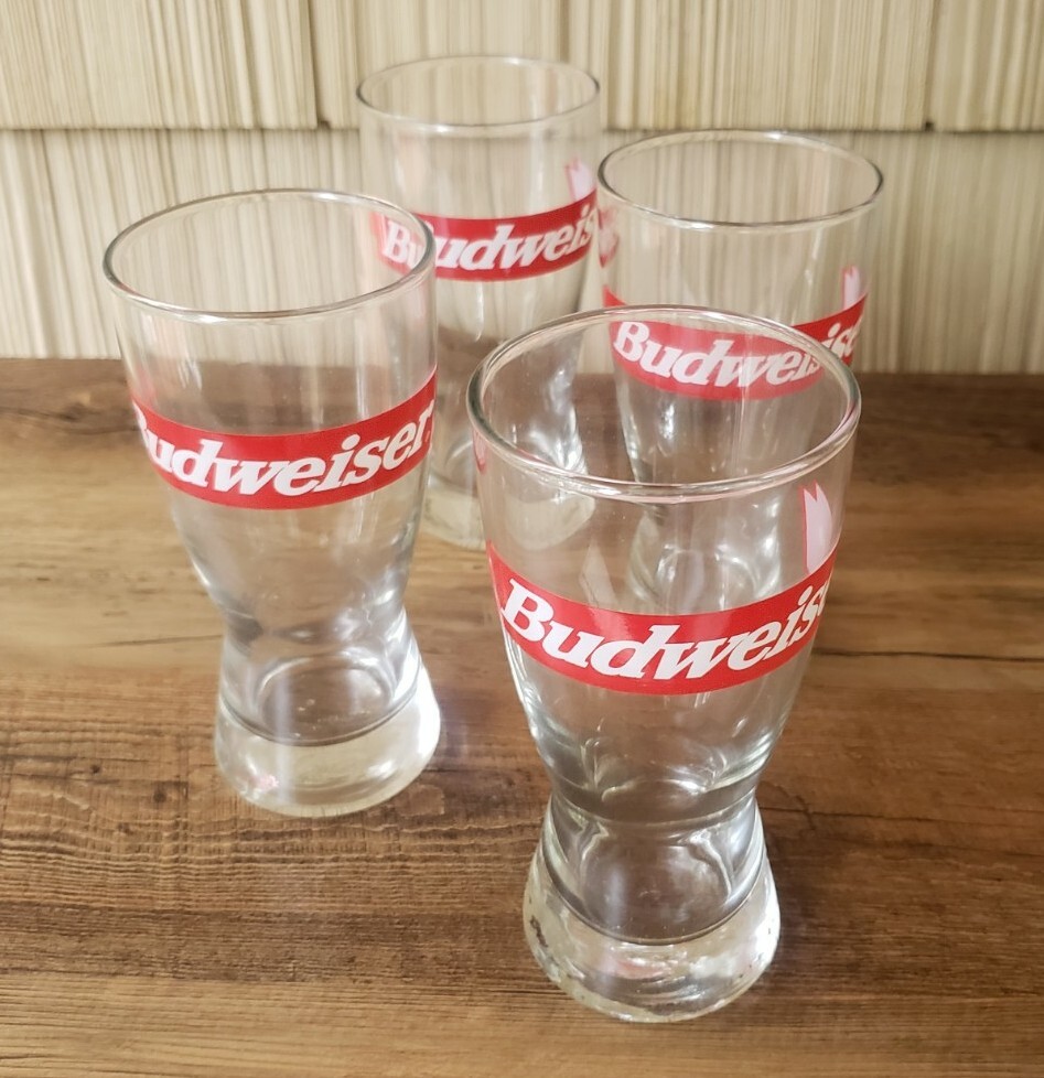 Budweiser Label Logo 10 oz. Pilsner Glasses - Set of 4 - New - 